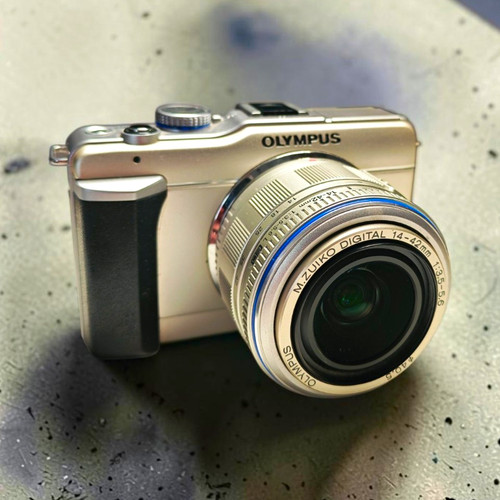 Olympus pen pl1 - pen, e-pl1