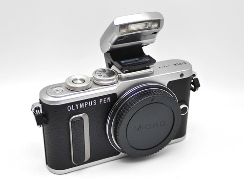 Olympus pen pl8 - e-pl8, four