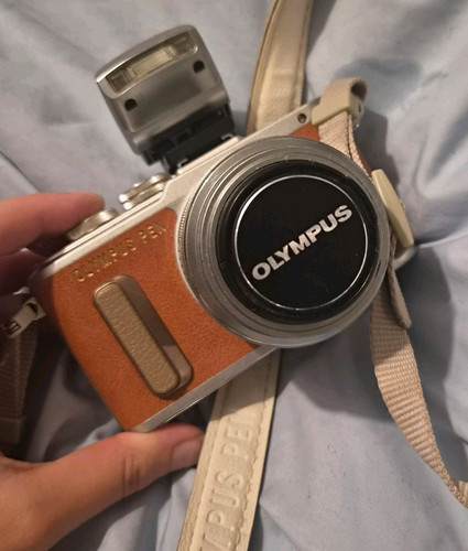 Olympus pen pl8 - e-pl8, mirrorless