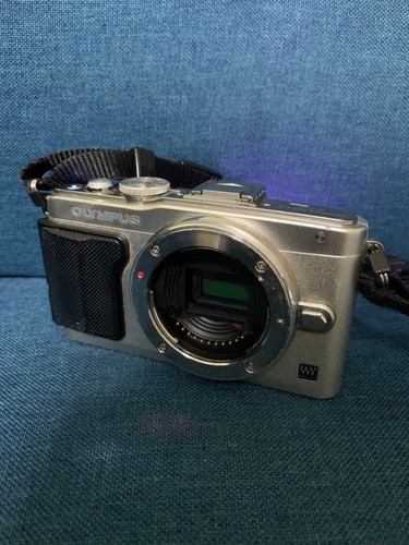 Olympus pen pl5 mirrorless - pen,